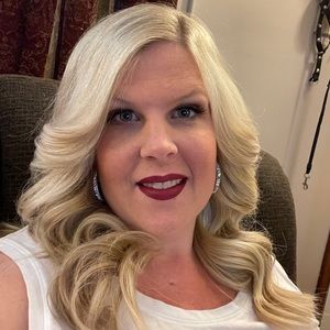 Meet your Posher, Sienna